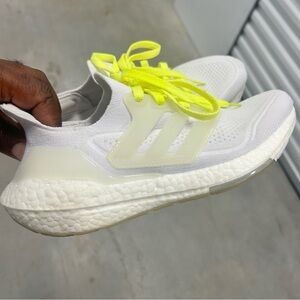 Adidas Ultraboost Running Shoes White Neon Unisex M 7 / W 8.5 Neutral Pronation